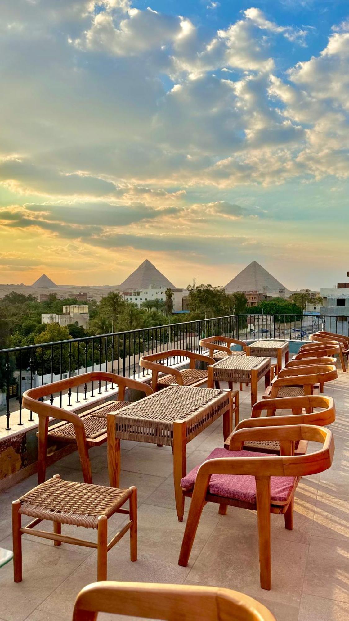 Almas Pyramids Hotel Kafret el-Gabal Eksteriør bilde