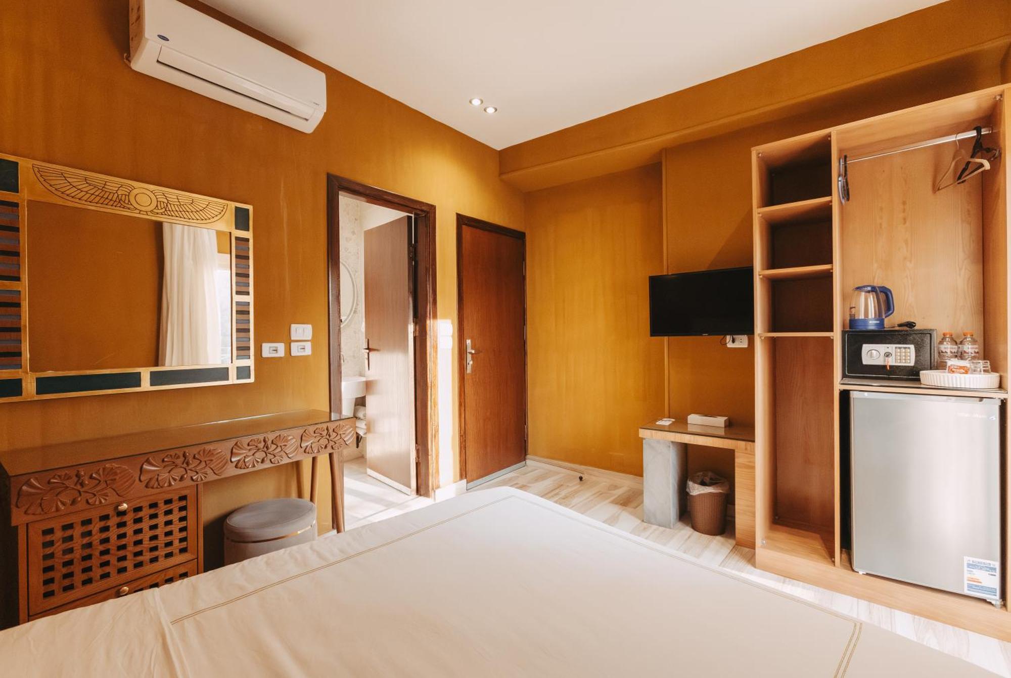 Almas Pyramids Hotel Kafret el-Gabal Eksteriør bilde